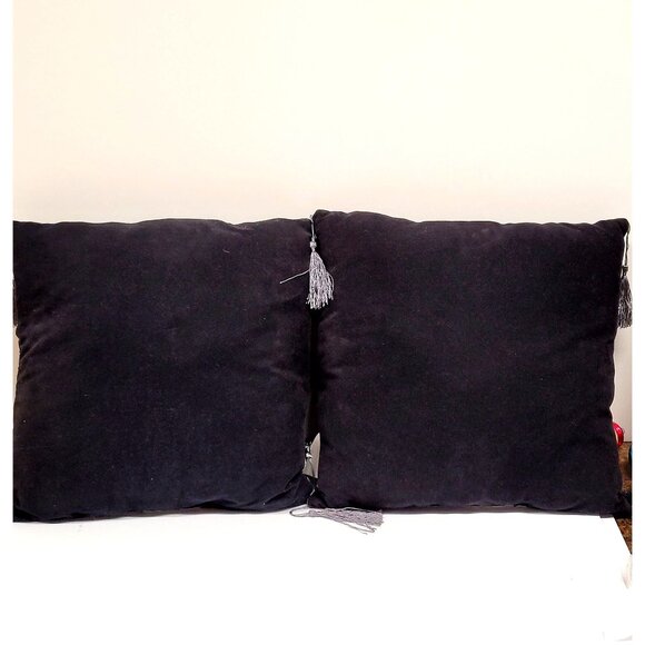 Christmas Throw Pillows 2 Winter Village Scene Tapestry Rite Aid 15'' Accent New - Picture 2 of 6